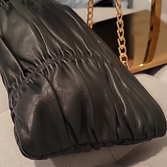 Michael Kors Black Shoulder Bag - Picture 9 of 10